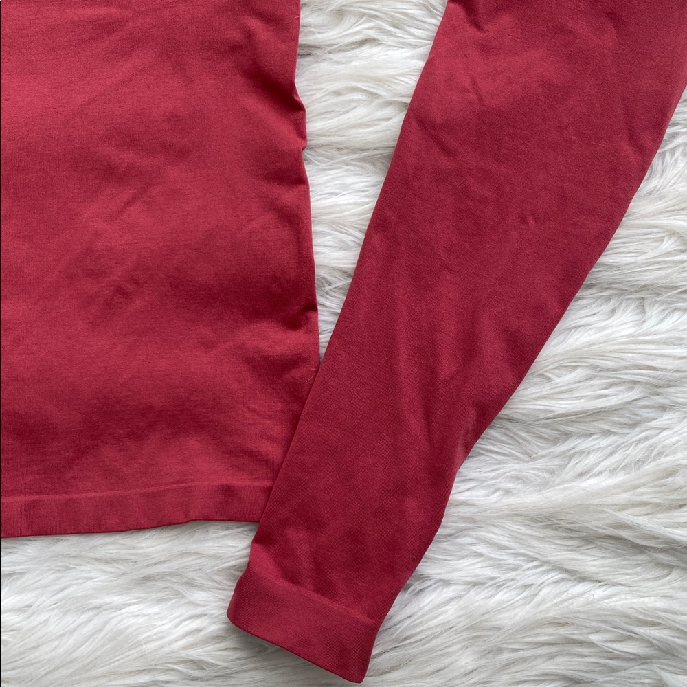DFYNE | Defy Long Sleeve Top - Picture 5 of 10
